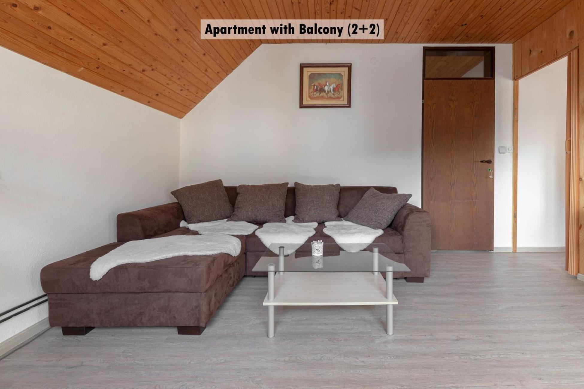 Apartments Farm House Uric Jesenice Exterior photo